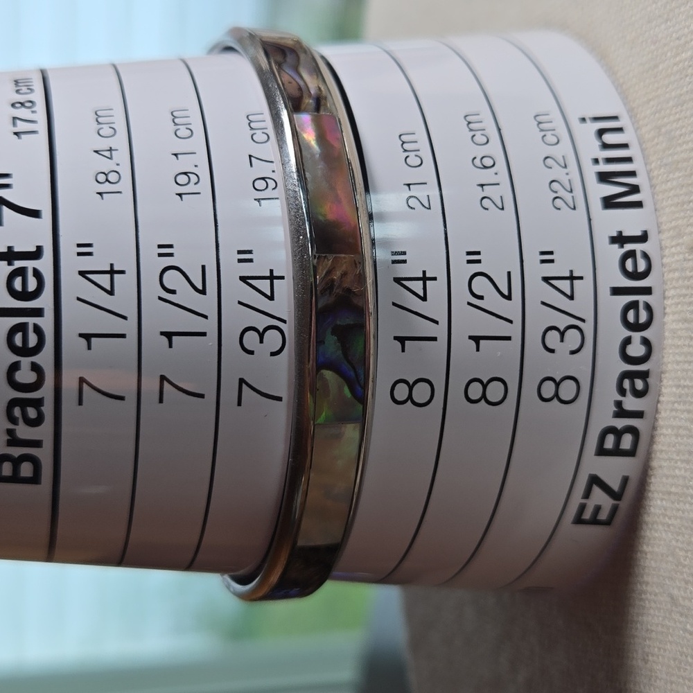 Abalone & Mother Of Pearl Bangle Bracelet - Picture 4 of 5